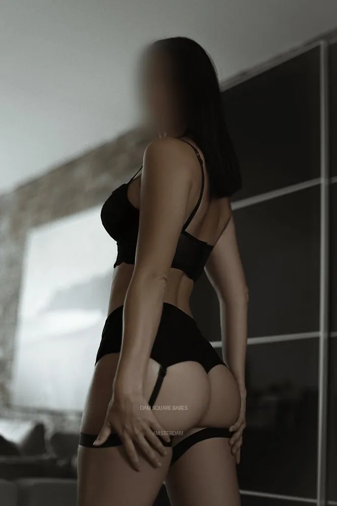 Aida — Amsterdam escort
